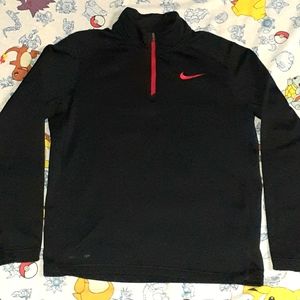 Nike Therma Fit Black Red Swoosh Long Sleeve Fitness Shirt Jersey Sportswear